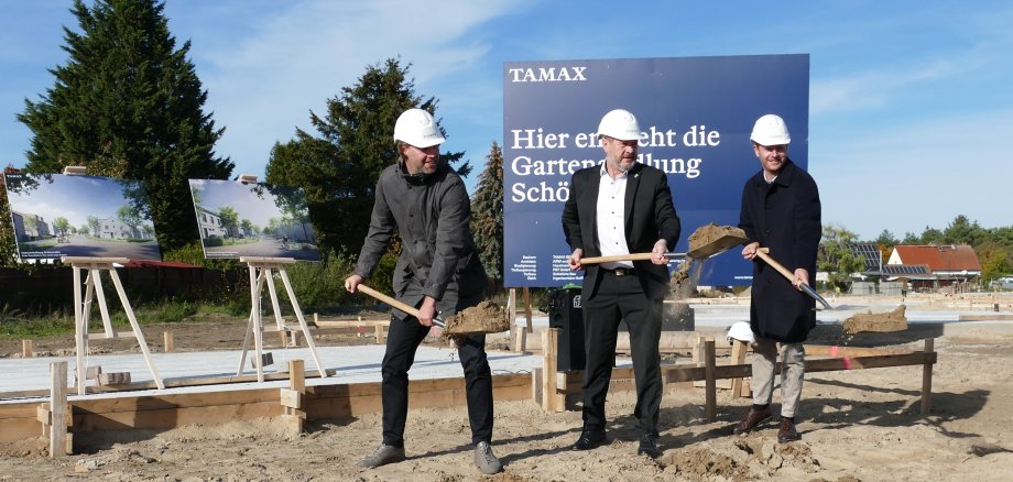 symbolischer Baustart für "Gartensiedlung Schönwalde